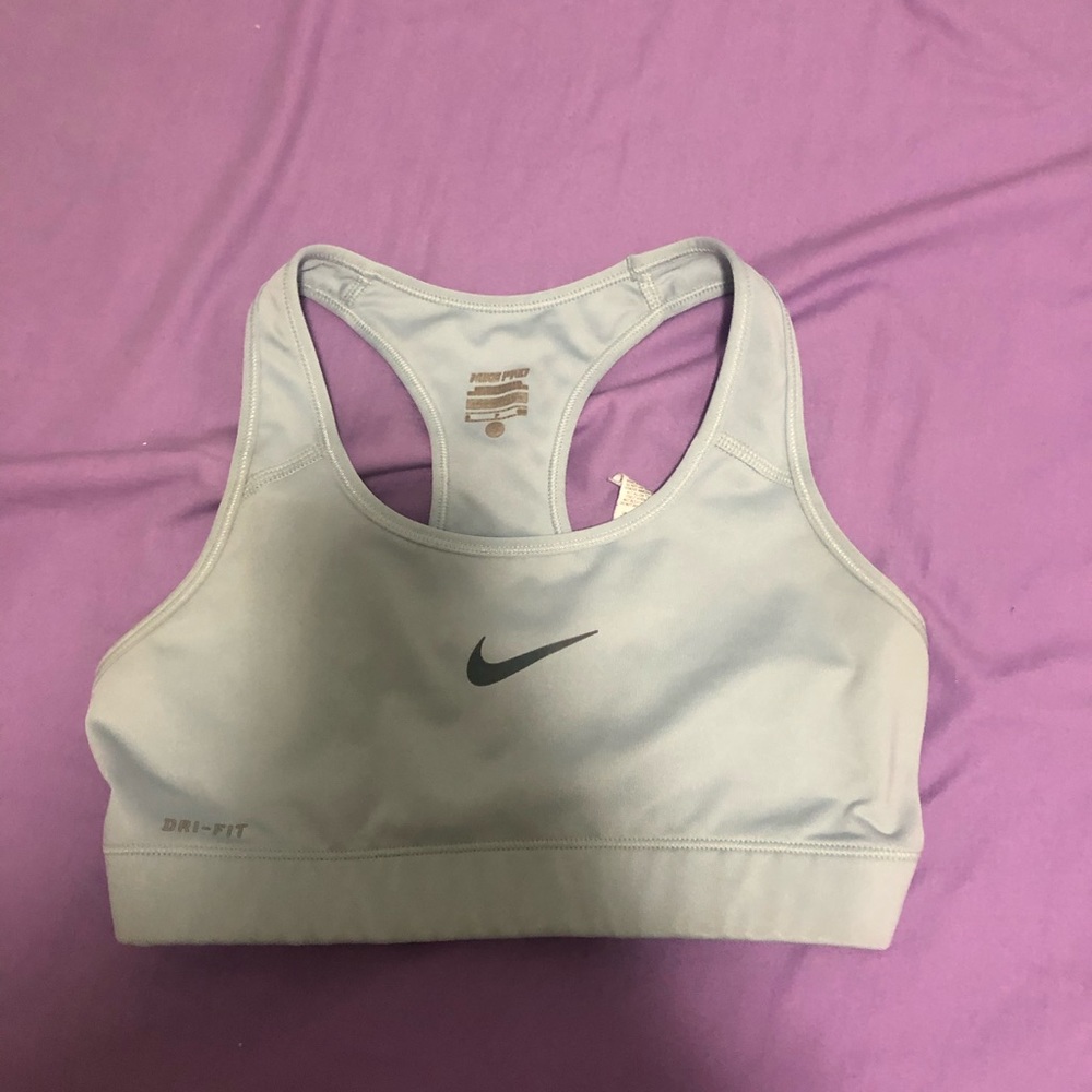 Nike sports bra